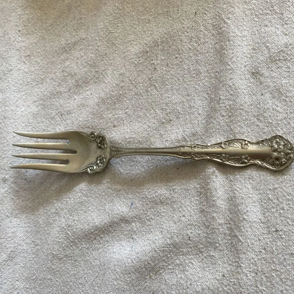 Antique WM Rogers Pat. 1904 Serving Meat/Salad Fork